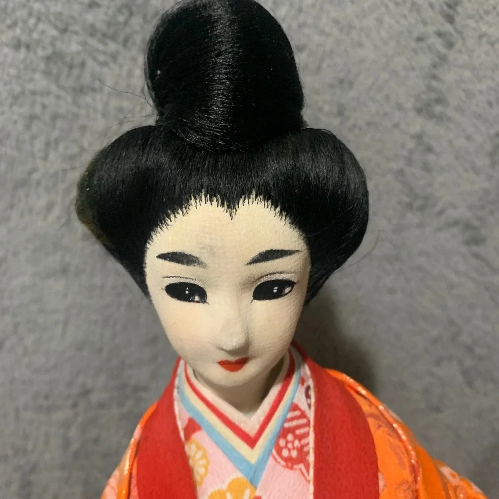 Vintage Japanese Geisha Doll Orange Silk Brocade Kimono Tatami Base 17 Inch